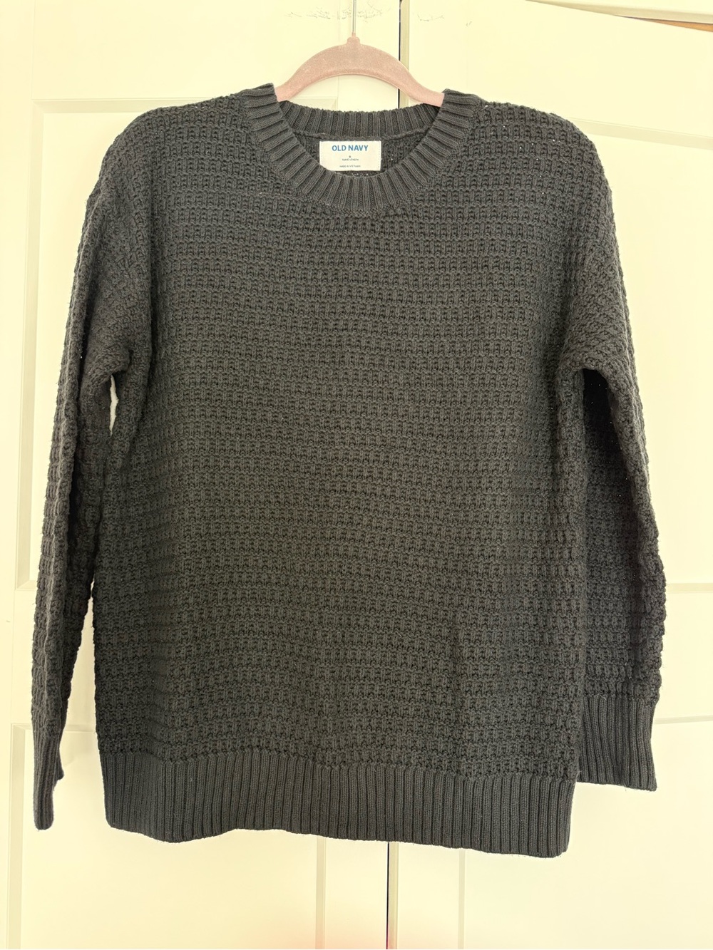 Old Navy Black Crewneck Sweater